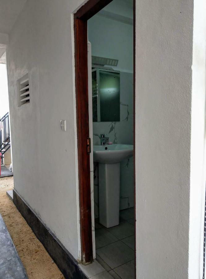 卡图纳耶克 The Kaktus House At Airport旅舍 外观 照片